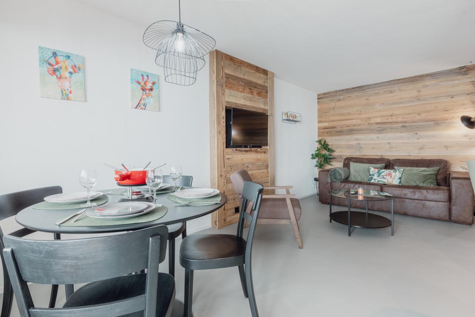 Magnifique Appartement Proche Du Centre クラン エクステリア 写真
