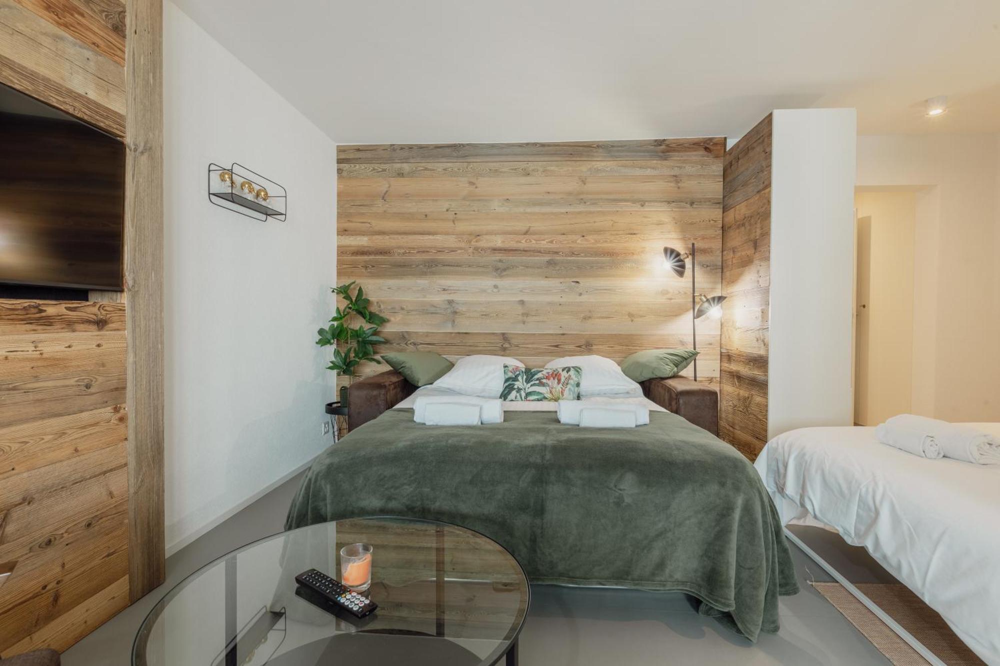 Magnifique Appartement Proche Du Centre クラン エクステリア 写真