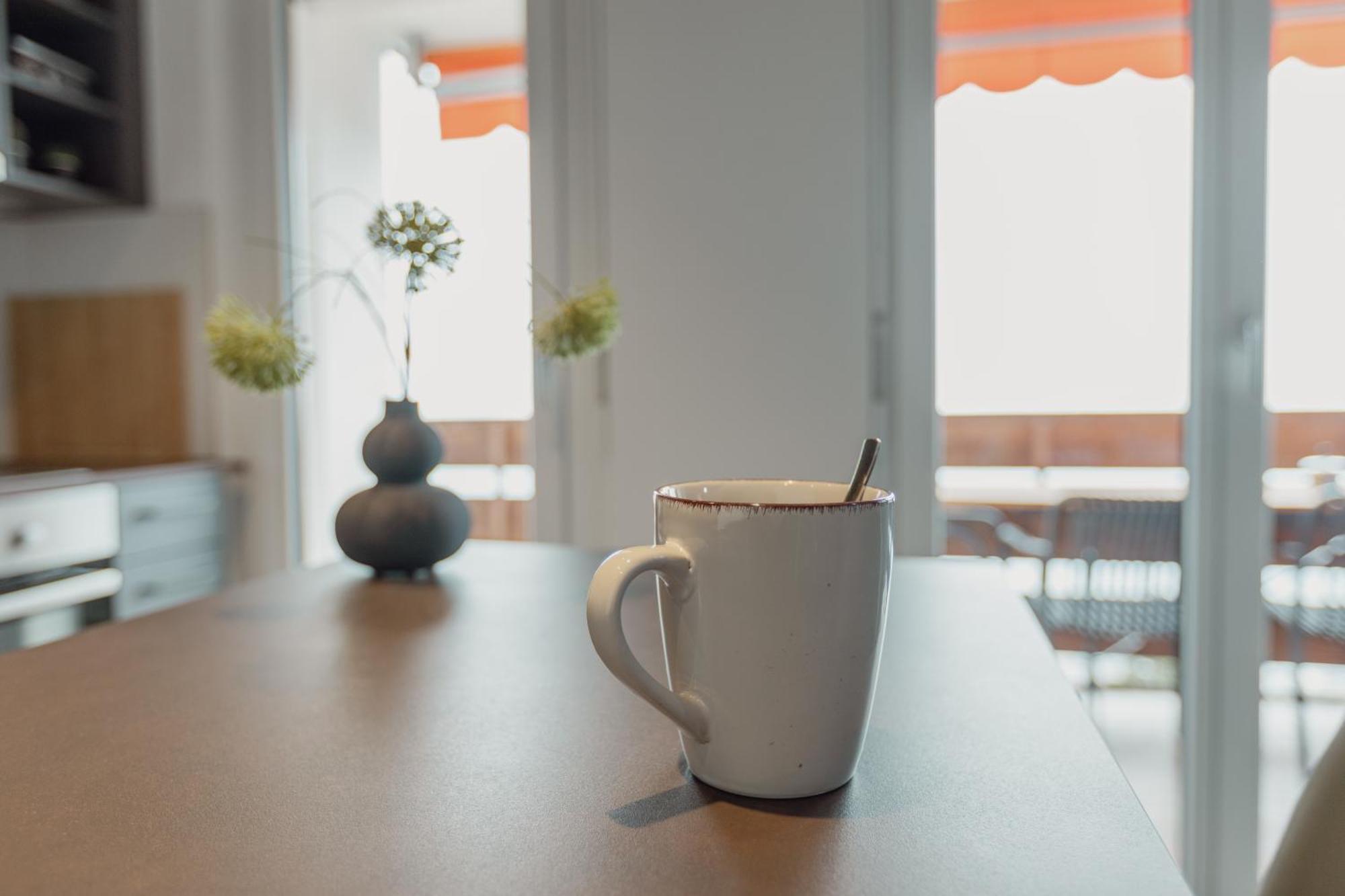 Magnifique Appartement Proche Du Centre クラン エクステリア 写真