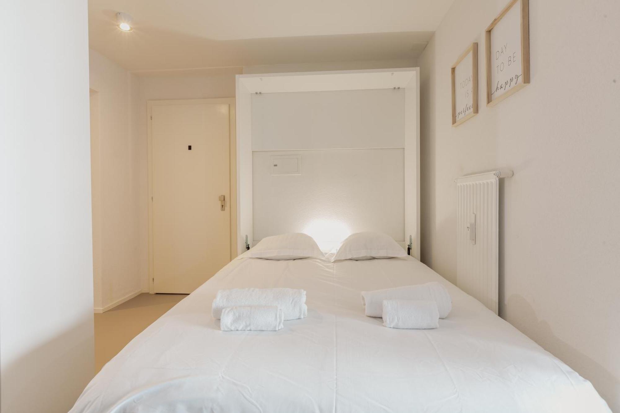 Magnifique Appartement Proche Du Centre クラン エクステリア 写真