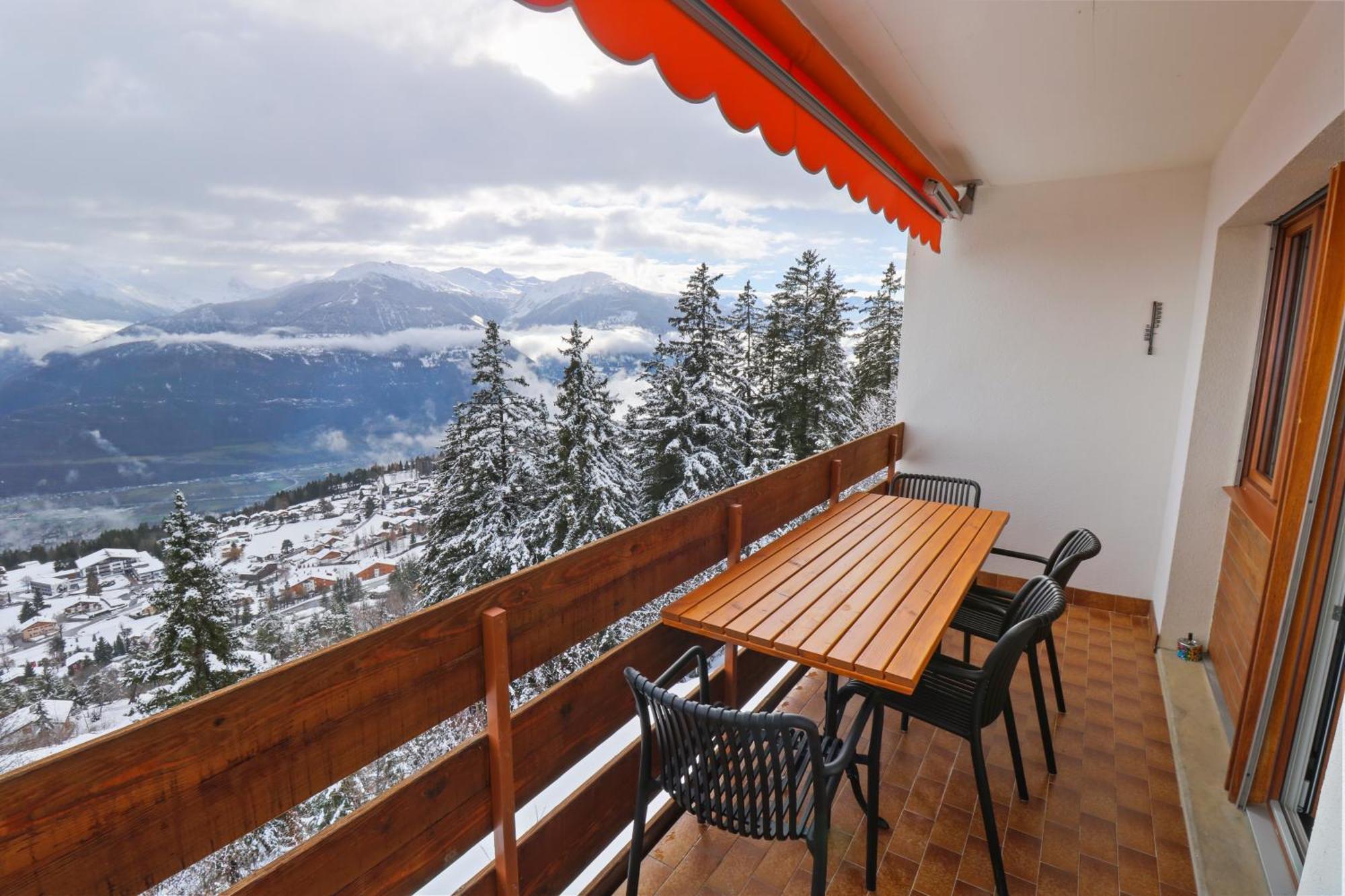 Magnifique Appartement Proche Du Centre クラン エクステリア 写真